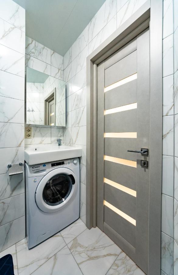 Apartments Riviera Kiev Extérieur photo